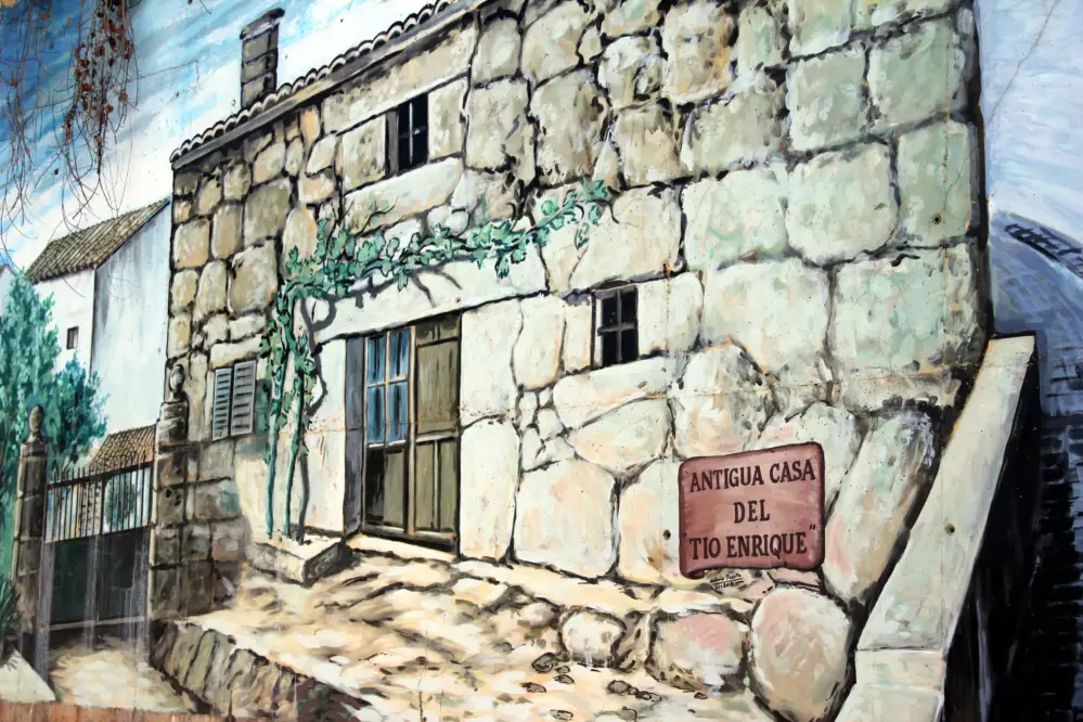Mural Navahondilla Antigua Casa del Tío Enrique